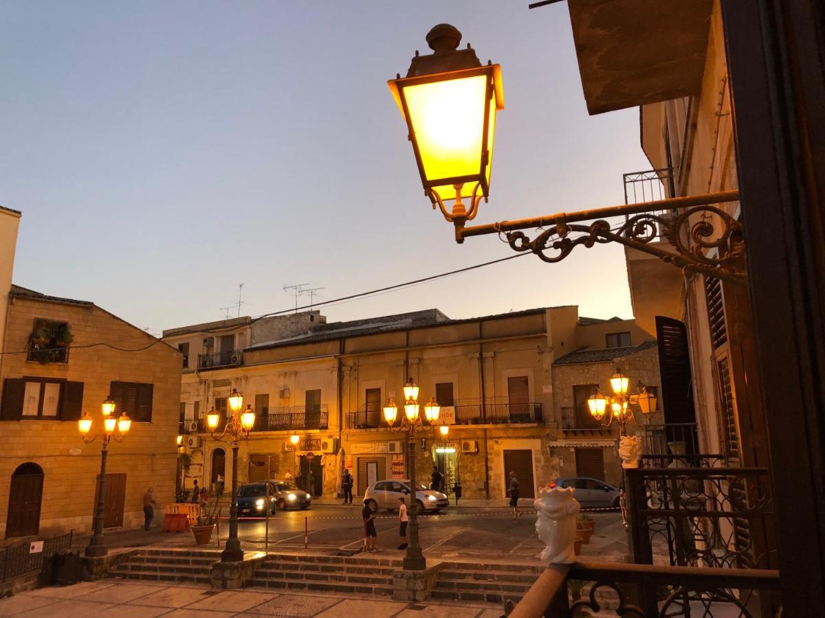 Apartmán Cortile Umberto Racalmuto Exteriér fotografie